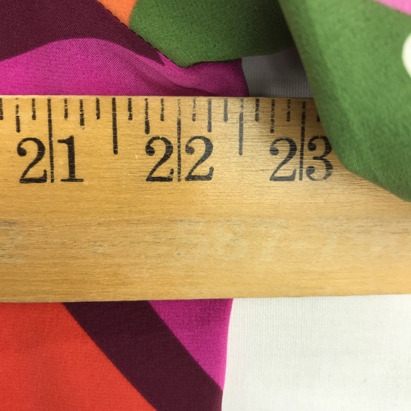 August Max 100% Silk Retro Print Button Up Blouse - Picture 6 of 8